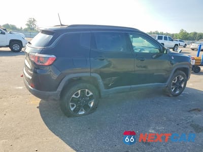 Trzecie zdjęcie samochodu z tyłu: 2018 JEEP COMPASS TRAILHAWK VIN:3C4NJDDB6JT130746 - miniatura