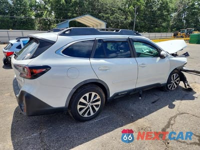 Trzecie zdjęcie samochodu z tyłu: 2020 SUBARU OUTBACK PREMIUM VIN:4S4BTAEC4L3123503 - miniatura