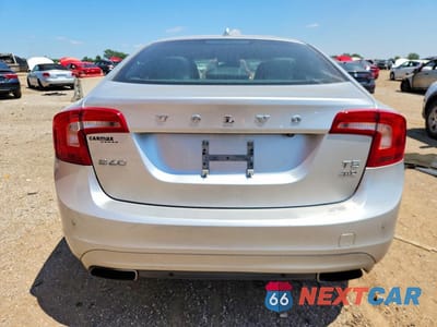Zdjęcie 6 z 12 samochodu: 2015 VOLVO S60 PLATINUM VIN:YV1612TM6F1361022 - miniatura
