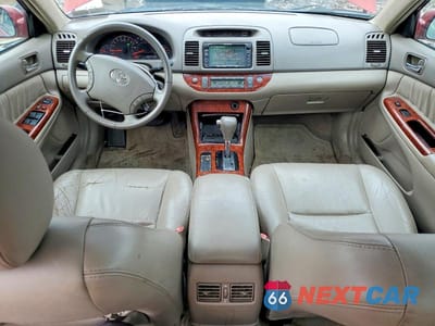 Zdjęcie 8 z 12 samochodu: 2005 TOYOTA CAMRY XLE V6 VIN:4T1BF30K35U087897 - miniatura