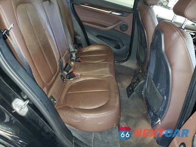 Zdjęcie 10 z 12 samochodu: 2017 BMW X1 XDRIVE28I VIN:WBXHT3Z35H4A52386 - miniatura