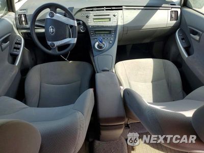 Zdjęcie 8 z 13 samochodu: 2010 TOYOTA PRIUS VIN:JTDKN3DU5A1228998 - miniatura