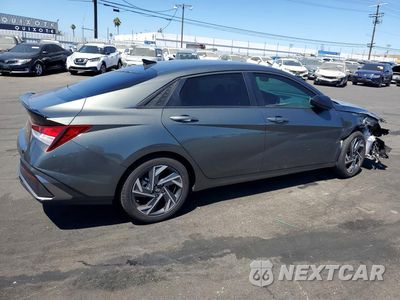 Trzecie zdjęcie samochodu z tyłu: 2025 HYUNDAI ELANTRA SEL SPORT VIN:KMHLM4DG0SU011720 - miniatura