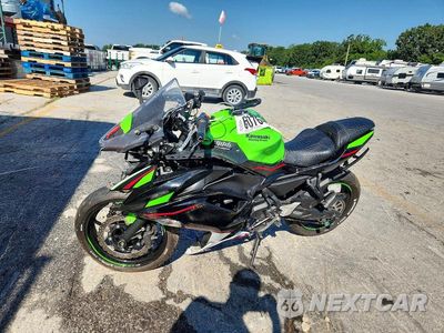 Trzecie zdjęcie samochodu z tyłu: 2022 KAWASAKI EX650 N VIN:ML5EXEN18NDA73470 - miniatura