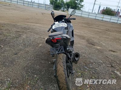 Czwarte zdjęcie samochodu z boku: 2025 KAWASAKI EX500 VIN:ML5EXGG19SDA69416 - miniatura