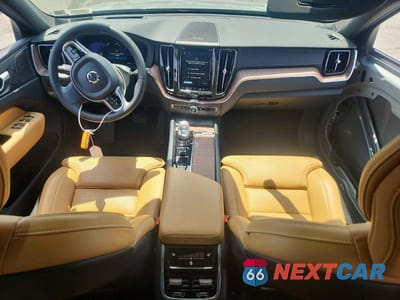 Zdjęcie 8 z 13 samochodu: 2024 VOLVO XC60 ULTIMATE VIN:YV4L12RM3R1719419 - miniatura