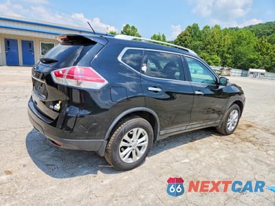Trzecie zdjęcie samochodu z tyłu: 2015 NISSAN ROGUE SV VIN:5N1AT2MVXFC822997 - miniatura