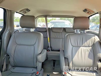 Zdjęcie 10 z 13 samochodu: 2006 TOYOTA SIENNA VIN:5TDBA22C36S070994 - miniatura