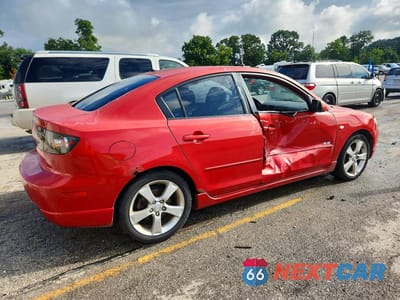 Trzecie zdjęcie samochodu z tyłu: 2005 MAZDA 3 S VIN:JM1BK123451232313 - miniatura