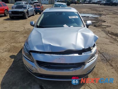 Piąte zdjęcie samochodu w środku: 2016 VOLVO S60 PREMIER VIN:YV126MFK4G2411806 - miniatura