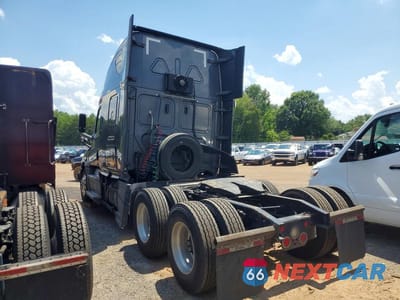 Drugie zdjęcie samochodu z przodu: 2019 FREIGHTLINER CASCADIA 126 SEMI TRUCK VIN:3AKJHHDR6KSKB5185 - miniatura