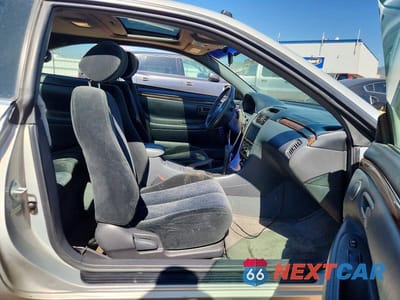 Zdjęcie 10 z 12 samochodu: 2001 TOYOTA CAMRY SOLARA SE V6 VIN:2T1CF22P41C475191 - miniatura
