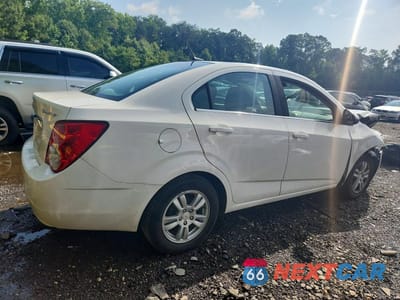 Trzecie zdjęcie samochodu z tyłu: 2012 CHEVROLET SONIC LT VIN:1G1JC5SH5C4160117 - miniatura