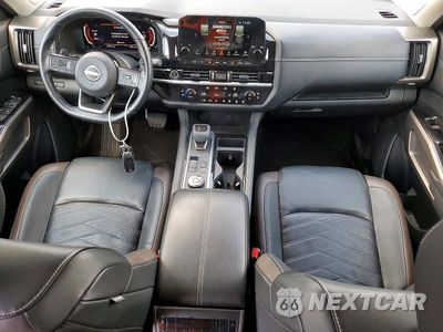 Zdjęcie 8 z 13 samochodu: 2023 NISSAN PATHFINDER PLATINUM VIN:5N1DR3DK0PC223700 - miniatura