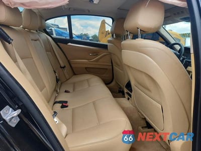 Zdjęcie 10 z 12 samochodu: 2015 BMW 528 I VIN:WBA5A5C53FD513202 - miniatura
