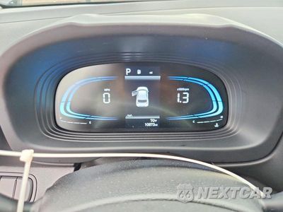 Zdjęcie 9 z 12 samochodu: 2024 HYUNDAI VENUE SE VIN:KMHRB8A38RU291695 - miniatura