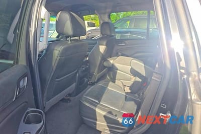 Zdjęcie 6 z 14 samochodu: 2020 CHEVROLET TAHOE K1500 LT VIN:1GNSKBKC0LR111239 - miniatura
