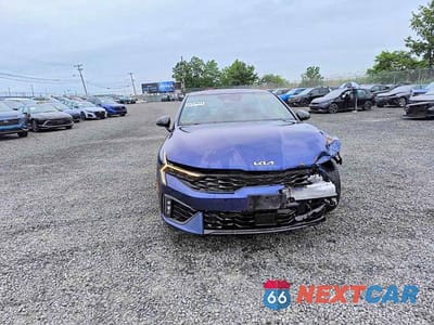 Piąte zdjęcie samochodu w środku: 2025 KIA K5 GT LINE VIN:KNAG64J77S5283466 - miniatura