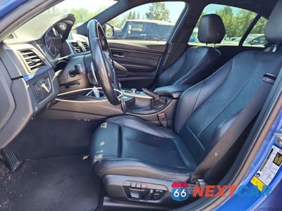 Zdjęcie 7 z 12 samochodu: 2013 BMW 335 I VIN:WBA3A9G55DNP37300 - miniatura