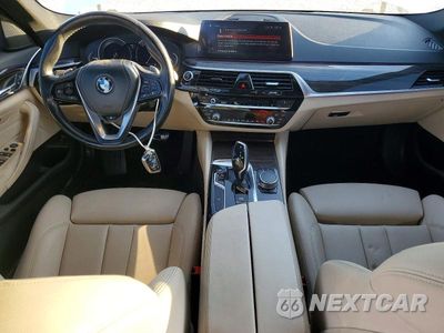 Zdjęcie 8 z 13 samochodu: 2018 BMW 530 I VIN:WBAJA5C51JWA35747 - miniatura