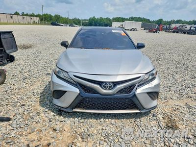 Piąte zdjęcie samochodu w środku: 2018 TOYOTA CAMRY XSE VIN:4T1B61HK6JU137243 - miniatura