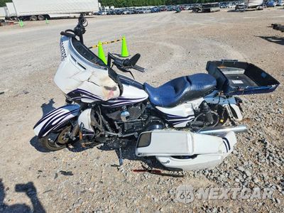 Trzecie zdjęcie samochodu z tyłu: 2016 HARLEY-DAVIDSON FLHXSE CVO STREET GLIDE VIN:1HD1PXN14GB962213 - miniatura