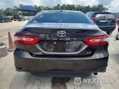 Zdjęcie 6 z 12 samochodu: 2019 TOYOTA CAMRY LE VIN:4T1B11HK4KU171438 - miniatura