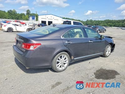 Trzecie zdjęcie samochodu z tyłu: 2010 LEXUS ES 350 VIN:JTHBK1EG5A2361842 - miniatura