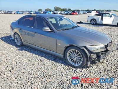 Czwarte zdjęcie samochodu z boku: 2011 BMW 335 D VIN:WBAPN7C59BA781241 - miniatura
