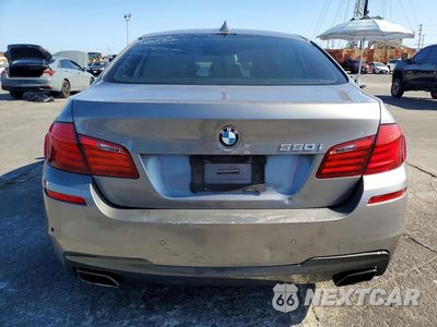 Zdjęcie 6 z 12 samochodu: 2011 BMW 550 I VIN:WBAFR9C50BC757958 - miniatura