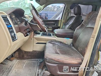 Zdjęcie 7 z 12 samochodu: 2014 RAM 3500 LONGHORN VIN:3C63RRKLXEG178944 - miniatura