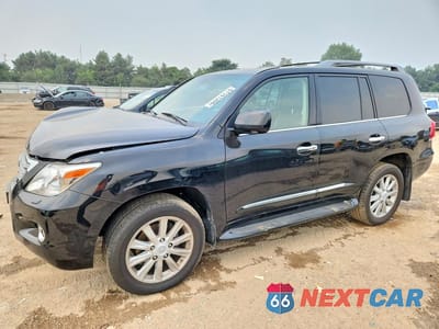 2010 LEXUS LX 570 JTJHY7AX6A4035973 - główne zdjęcie licytacji z USA - miniatura