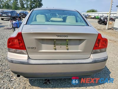 Zdjęcie 6 z 12 samochodu: 2004 VOLVO S60 VIN:YV1RS61T842413303 - miniatura