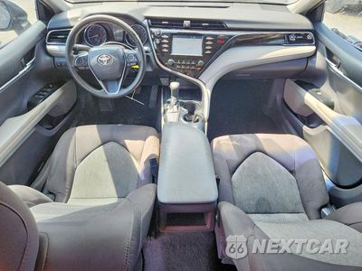 Zdjęcie 8 z 12 samochodu: 2019 TOYOTA CAMRY VIN:4T1B11HK2KU809363 - miniatura