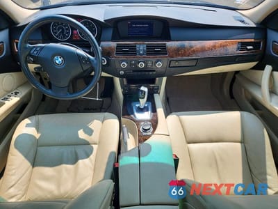 Zdjęcie 8 z 12 samochodu: 2009 BMW 5 SERIES XI VIN:WBANV135X9C155653 - miniatura