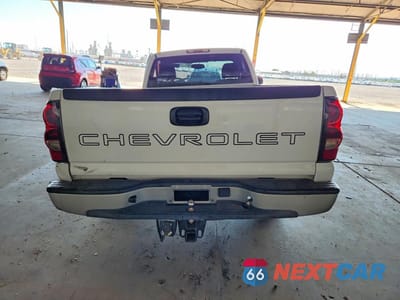 Zdjęcie 6 z 12 samochodu: 2004 CHEVROLET SILVERADO C1500 VIN:1GCEC14X54Z352521 - miniatura