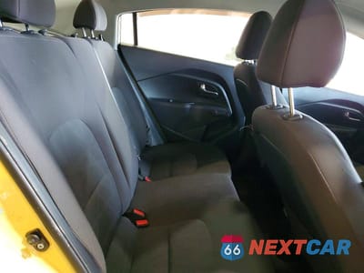 Zdjęcie 10 z 13 samochodu: 2016 KIA RIO LX VIN:KNADM4A39G6660757 - miniatura