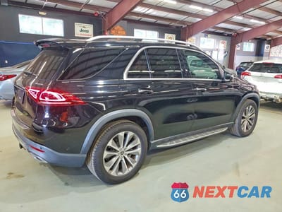 Trzecie zdjęcie samochodu z tyłu: 2020 MERCEDES-BENZ GLE 350 4MATIC VIN:4JGFB4KB1LA101682 - miniatura