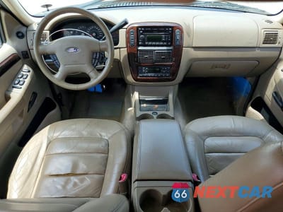 Zdjęcie 8 z 13 samochodu: 2005 FORD EXPLORER LIMITED VIN:1FMZU75K15ZA33604 - miniatura