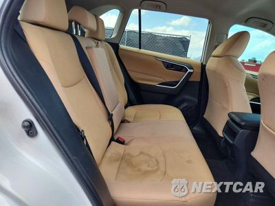 Zdjęcie 11 z 14 samochodu: 2019 TOYOTA RAV4 LE VIN:2T3H1RFV9KW044956 - miniatura