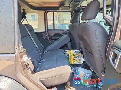 Zdjęcie 10 z 12 samochodu: 2023 JEEP WRANGLER SPORT VIN:1C4HJXDG7PW545717 - miniatura
