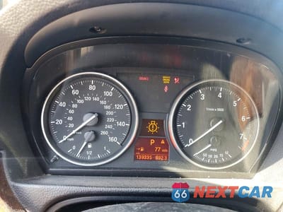 Zdjęcie 9 z 12 samochodu: 2011 BMW 328 XI SULEV VIN:WBAPK5G58BNN79796 - miniatura