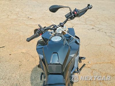 Zdjęcie 6 z 9 samochodu: 2023 BMW S 1000 XR VIN:WB10E4300P6H05912 - miniatura