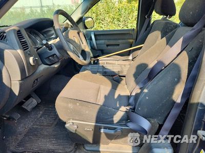 Zdjęcie 7 z 12 samochodu: 2011 CHEVROLET SILVERADO K1500 LT VIN:1GCRKSE34BZ188407 - miniatura