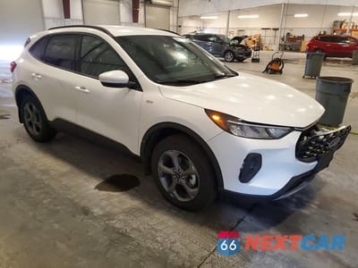 Czwarte zdjęcie samochodu z boku: 2026 FORD ESCAPE ST LINE SELECT VIN:1FMCU9NAXTUA38674 - miniatura