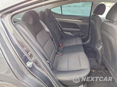 Zdjęcie 10 z 12 samochodu: 2020 HYUNDAI ELANTRA SEL VIN:5NPD84LF5LH626510 - miniatura
