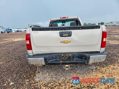 Zdjęcie 6 z 12 samochodu: 2007 CHEVROLET SILVERADO K1500 VIN:1GCEK14C67Z538363 - miniatura