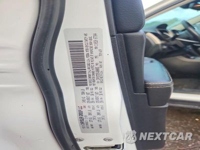 Zdjęcie 13 z 13 samochodu: 2015 JEEP CHEROKEE LATITUDE VIN:1C4PJMCS5FW588855 - miniatura