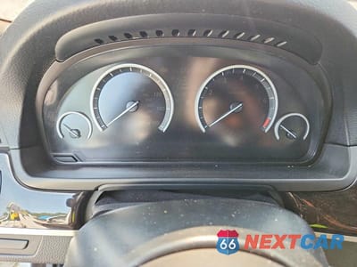 Zdjęcie 9 z 12 samochodu: 2016 BMW 535 I VIN:WBA5B1C55GG553688 - miniatura