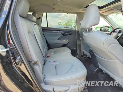 Zdjęcie 11 z 13 samochodu: 2025 TOYOTA HIGHLANDER XLE VIN:5TDKDRAH4SS557578 - miniatura
